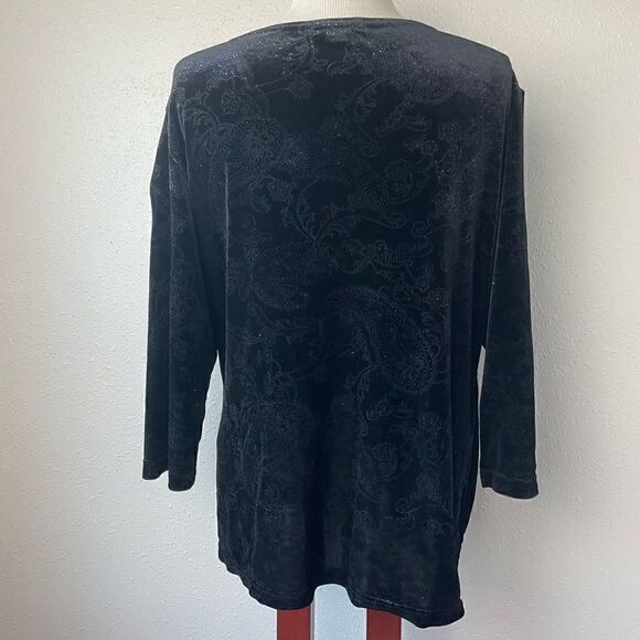 EUC Notations Womens Black Velour Sparkly Blouse Top Size 2X - Picture 5 of 6